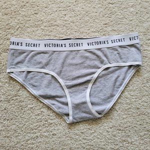 NWOT Victoria's Secret Logo Hiphugger